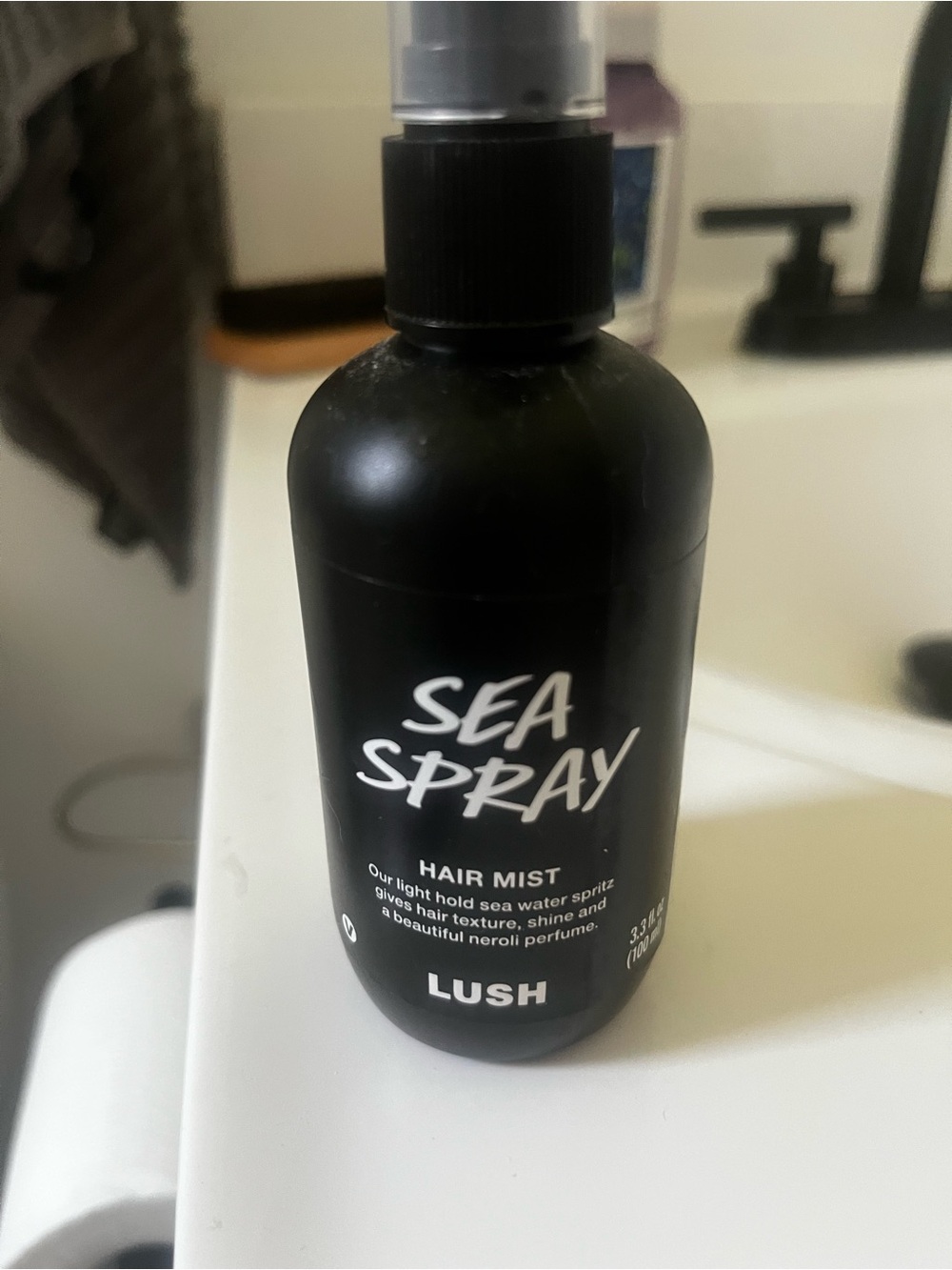 Lush Sea Spray Hair Mist - Black